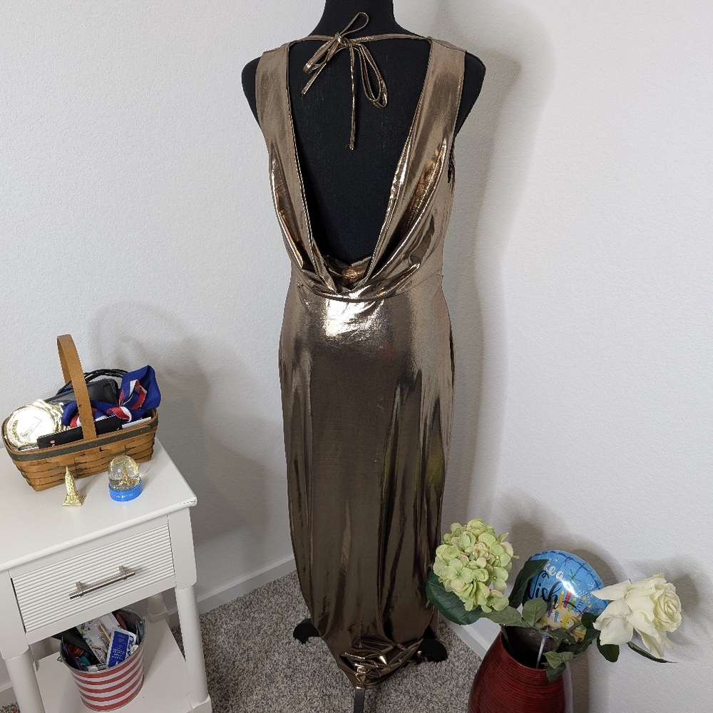 💘 Micas Metallic Bronze Long Dress with Open Back - Sexy & Elegant" size L - Picture 4 of 7